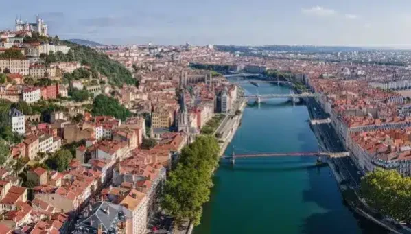 Lyon