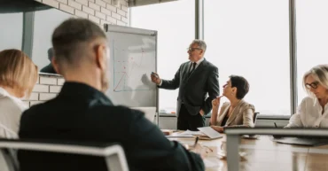 Why Every Industry Needs Professional Mentors Today